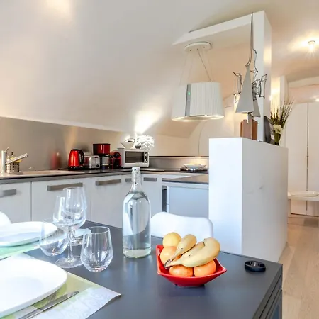 Eclat 3 Etoiles Parking Gratuit-proche Et Golf-au Calme Apartment Talloires